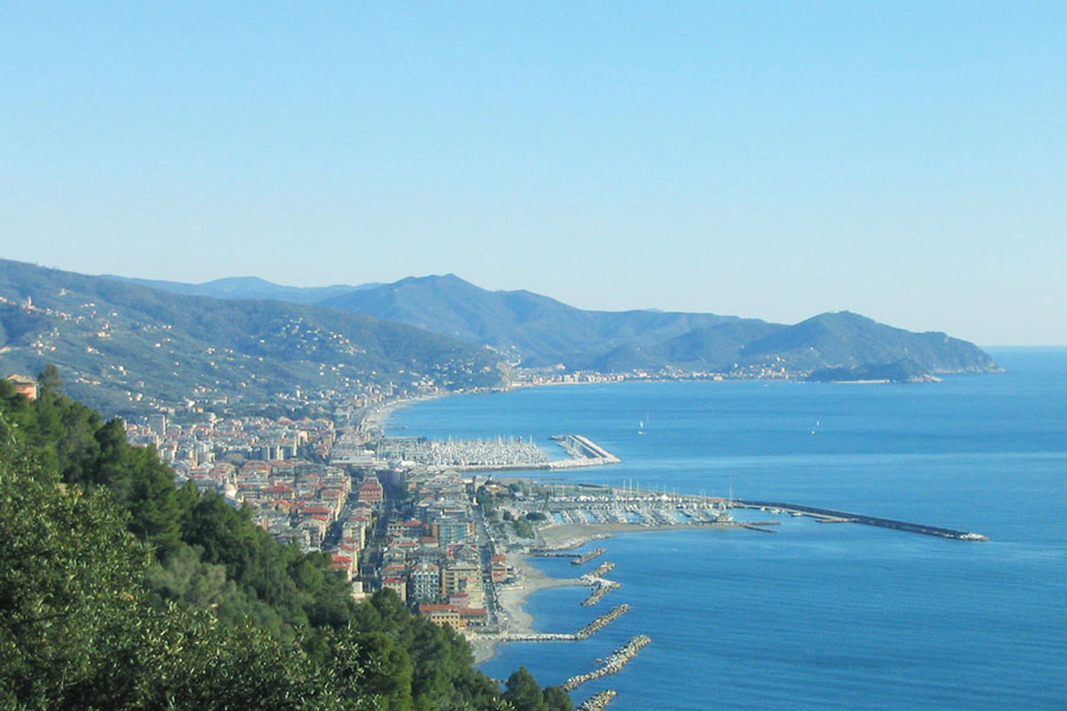 CHIAVARI